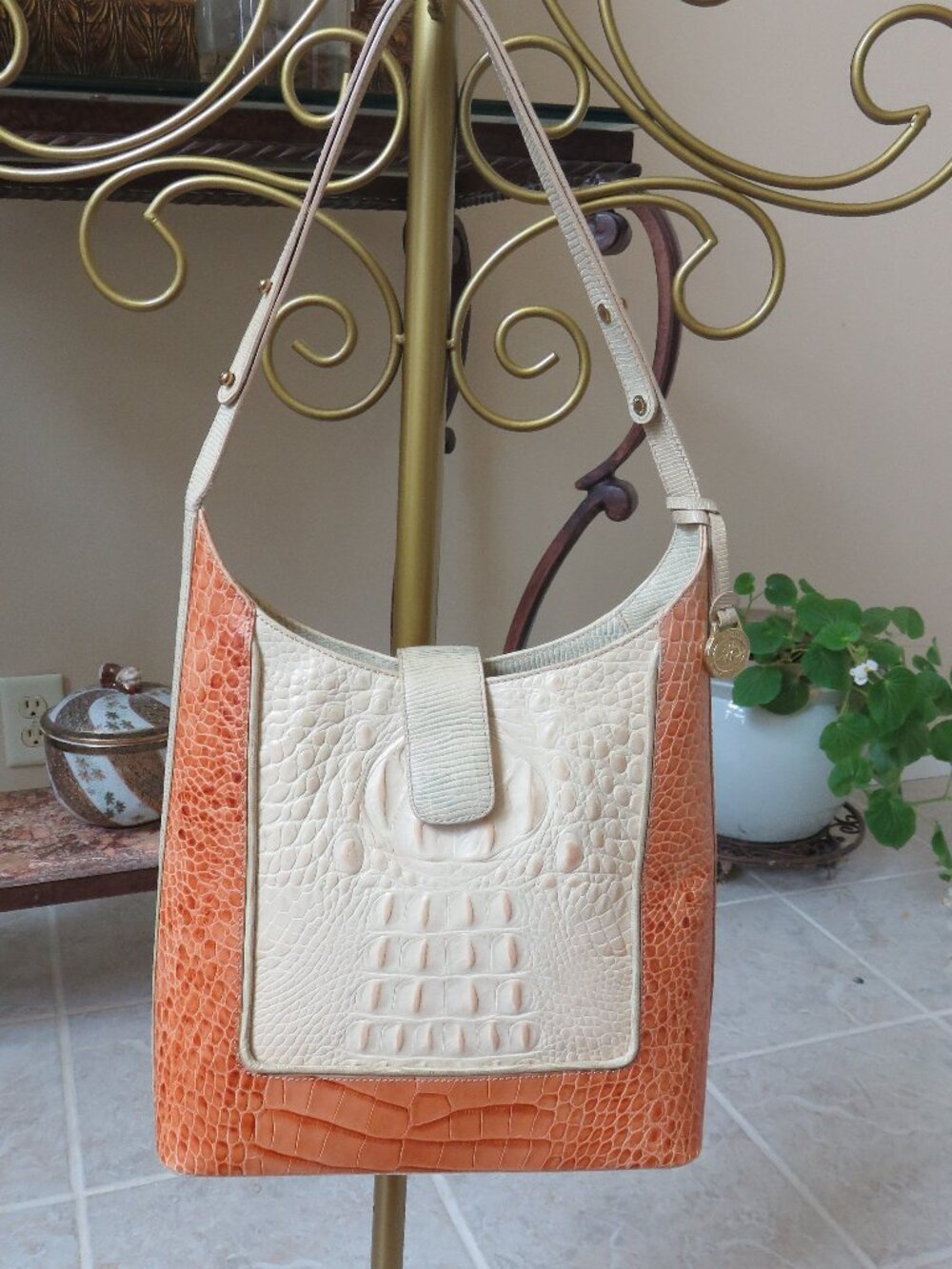 Brahmin shoulder bag Genuine leather